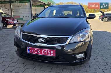 Універсал Kia Ceed 2012 в  фото 3 Універсал Kia Ceed 2012 в
