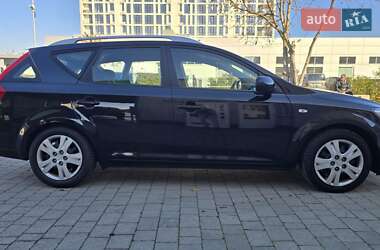 Універсал Kia Ceed 2012 в  фото 38 Універсал Kia Ceed 2012 в