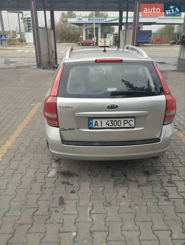 Универсал Kia Ceed 2010 в Ирпене фото 4 Универсал Kia Ceed 2010 в Ирпене