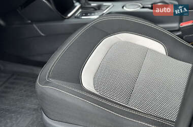Хэтчбек Kia Ceed 2017 в 