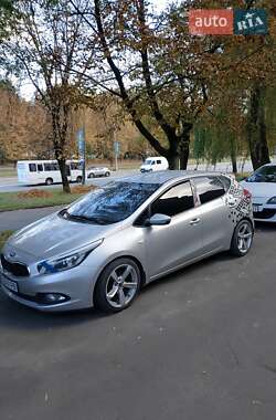 Хетчбек Kia Ceed 2012 в Винниках