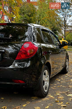 Хетчбек Kia Ceed 2007 в  фото 12 Хетчбек Kia Ceed 2007 в
