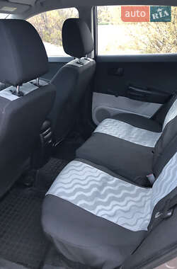 Хетчбек Kia Ceed 2008 в 