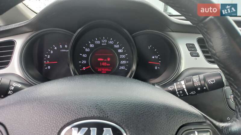 Универсал Kia Ceed 2015 в Сокале