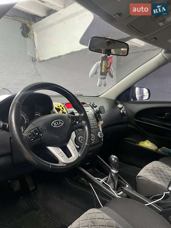 Хетчбек Kia Ceed 2010 в Ніжині фото 18 Хетчбек Kia Ceed 2010 в Ніжині