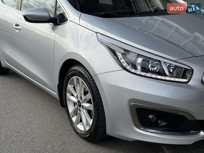 Хэтчбек Kia Ceed 2017 в Киеве фото 12 Хэтчбек Kia Ceed 2017 в Киеве