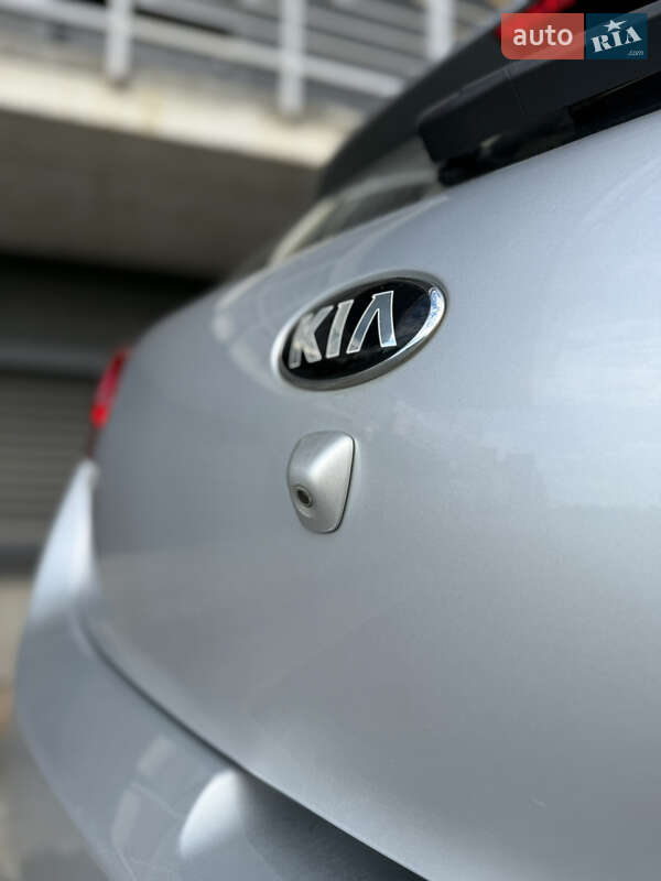 Хэтчбек Kia Ceed 2017 в Киеве фото 24 Хэтчбек Kia Ceed 2017 в Киеве