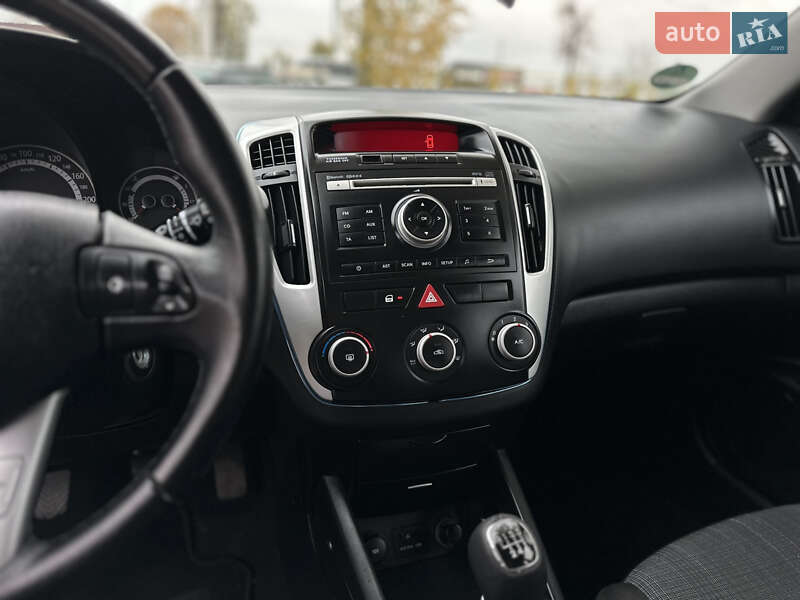 Універсал Kia Ceed 2009 в Вінниці