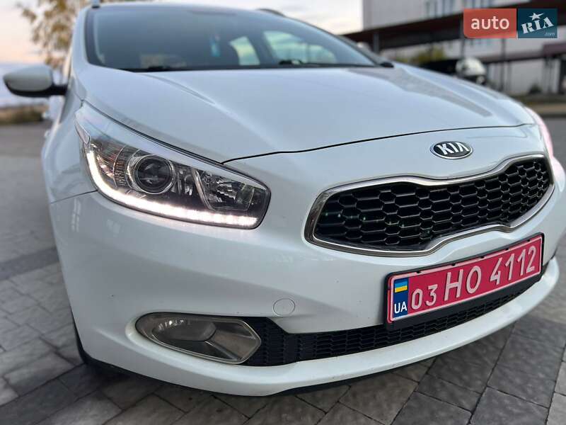 Универсал Kia Ceed 2015 в Сокале