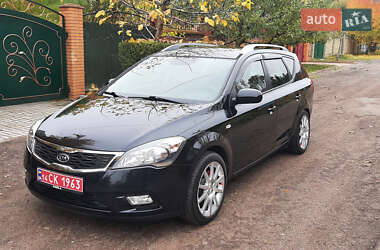 Универсал Kia Ceed 2009 в Чернигове