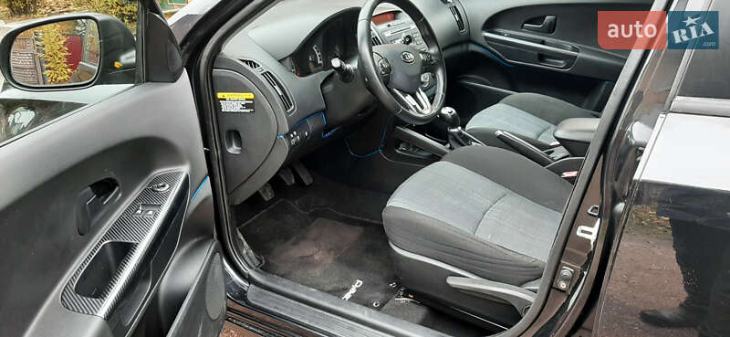 Універсал Kia Ceed 2009 в Чернігові