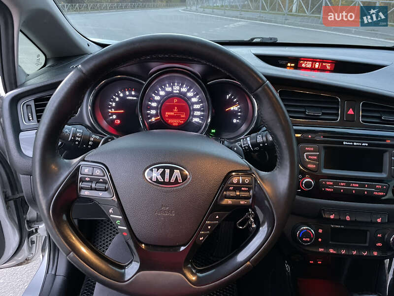 Універсал Kia Ceed 2013 в Хмельницькому фото 19 Універсал Kia Ceed 2013 в Хмельницькому