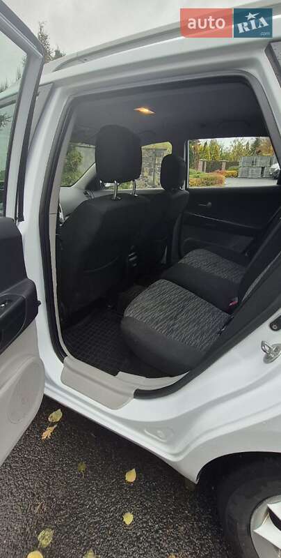 Универсал Kia Ceed 2008 в Луцке фото 3 Универсал Kia Ceed 2008 в Луцке