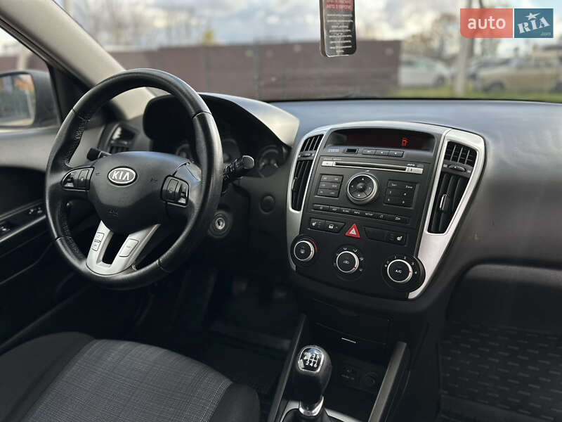 Универсал Kia Ceed 2011 в Виннице фото 44 Универсал Kia Ceed 2011 в Виннице