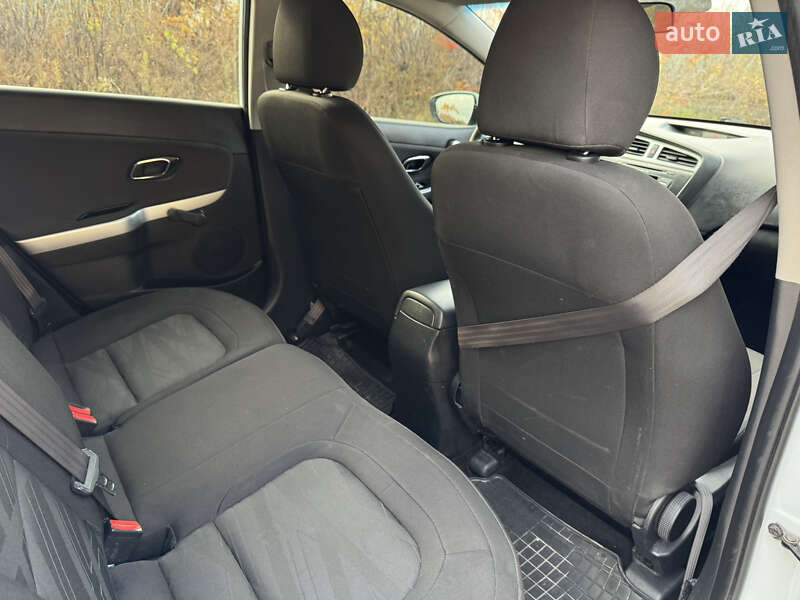 Универсал Kia Ceed 2015 в Прилуках