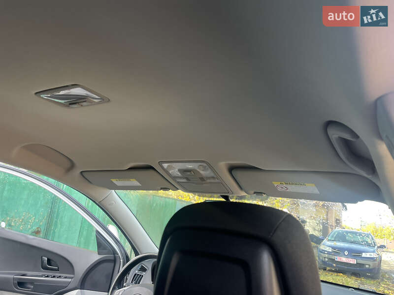 Універсал Kia Ceed 2009 в Охтирці