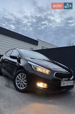 Хетчбек Kia Ceed 2013 в Києві