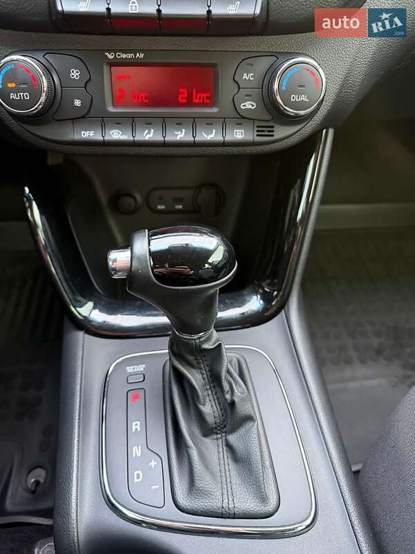 Универсал Kia Ceed 2013 в Запорожье