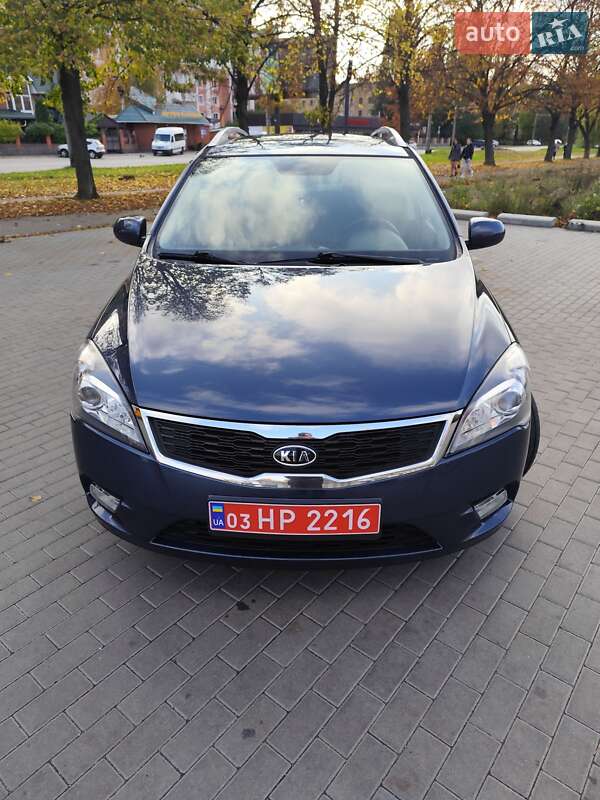 Универсал Kia Ceed 2010 в Белой Церкви фото 3 Универсал Kia Ceed 2010 в Белой Церкви