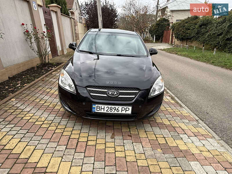 Хэтчбек Kia Ceed 2007 в Одессе фото 9 Хэтчбек Kia Ceed 2007 в Одессе
