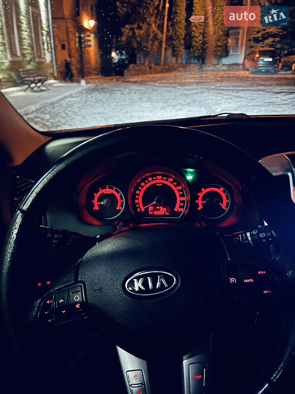 Универсал Kia Ceed 2010 в Каменец-Подольском фото 13 Универсал Kia Ceed 2010 в Каменец-Подольском