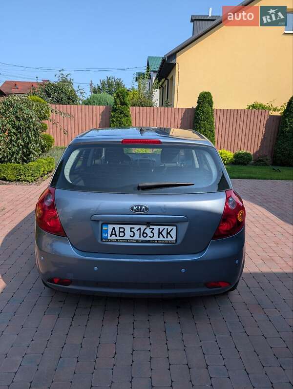 Хэтчбек Kia Ceed 2009 в Виннице
