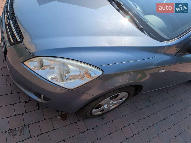 Хэтчбек Kia Ceed 2009 в Виннице