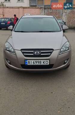 Хэтчбек Kia Ceed 2008 в Киеве