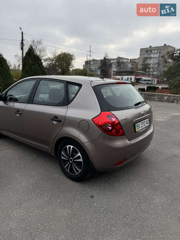 Хетчбек Kia Ceed 2007 в Знам'янці