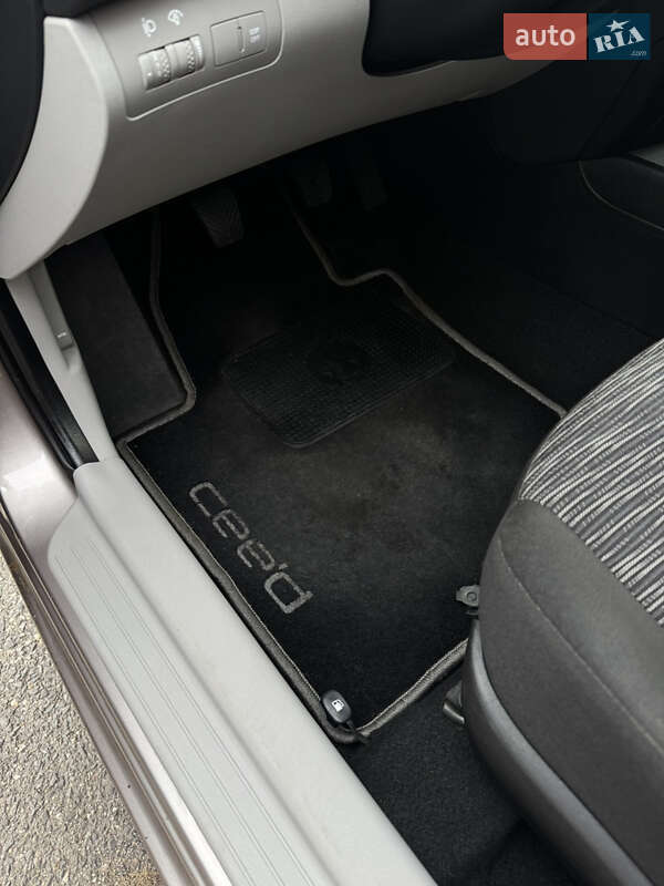 Хетчбек Kia Ceed 2007 в Знам'янці