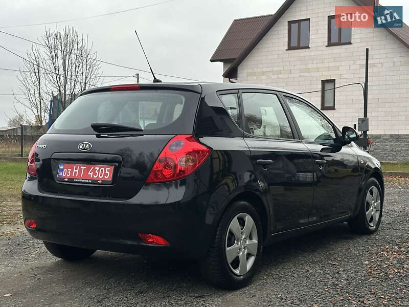 Хэтчбек Kia Ceed 2007 в Маневичах фото 4 Хэтчбек Kia Ceed 2007 в Маневичах