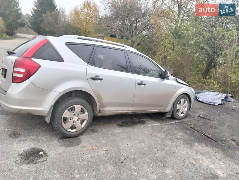 Универсал Kia Ceed 2009 в Чорткове