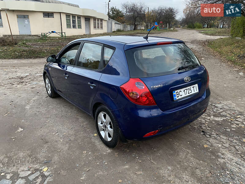 Хетчбек Kia Ceed 2009 в Харкові фото 4 Хетчбек Kia Ceed 2009 в Харкові
