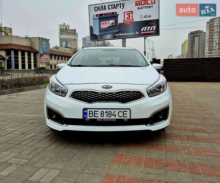Хэтчбек Kia Ceed 2018 в Киеве