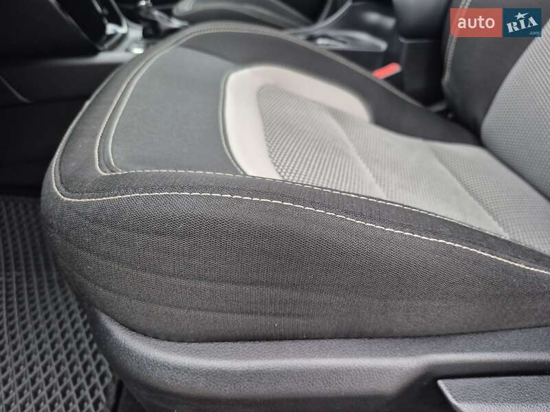 Хэтчбек Kia Ceed 2018 в Киеве