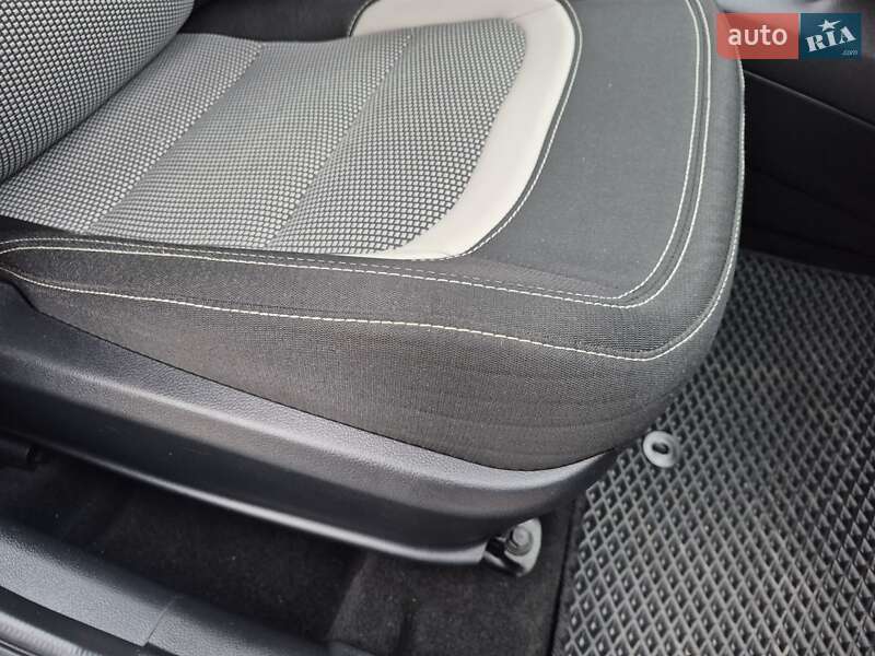 Хэтчбек Kia Ceed 2018 в Киеве