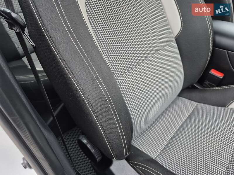 Хэтчбек Kia Ceed 2018 в Киеве