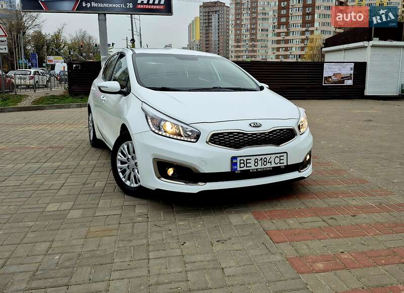 Хэтчбек Kia Ceed 2018 в Киеве