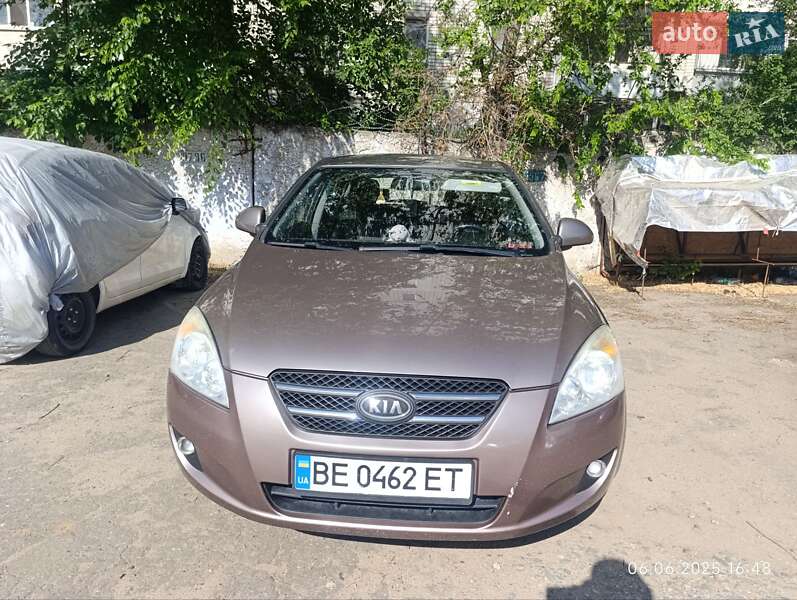 Хетчбек Kia Ceed 2007 в Миколаєві фото 17 Хетчбек Kia Ceed 2007 в Миколаєві