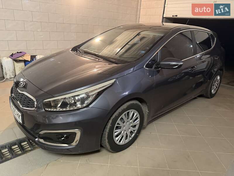 Хетчбек Kia Ceed 2017 в Конотопі фото 2 Хетчбек Kia Ceed 2017 в Конотопі
