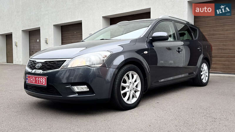 Универсал Kia Ceed 2010 в Ровно фото 5 Универсал Kia Ceed 2010 в Ровно