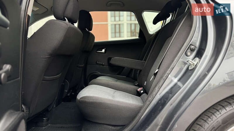 Универсал Kia Ceed 2010 в Ровно фото 23 Универсал Kia Ceed 2010 в Ровно