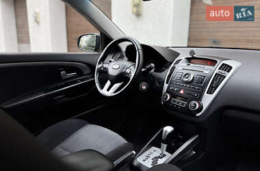 Універсал Kia Ceed 2010 в Рівному