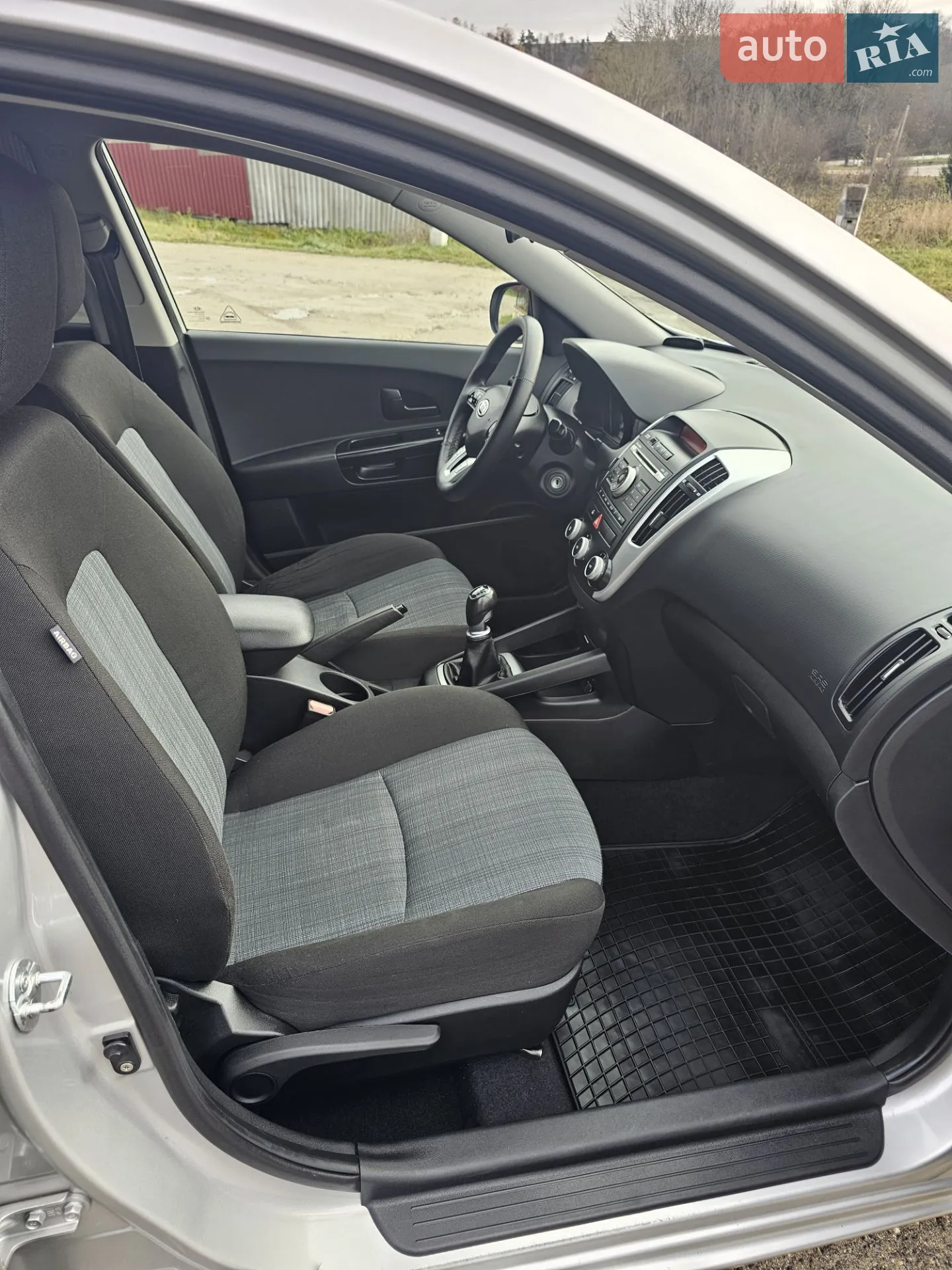 2011 Kia Cee'd - мініатюра 27