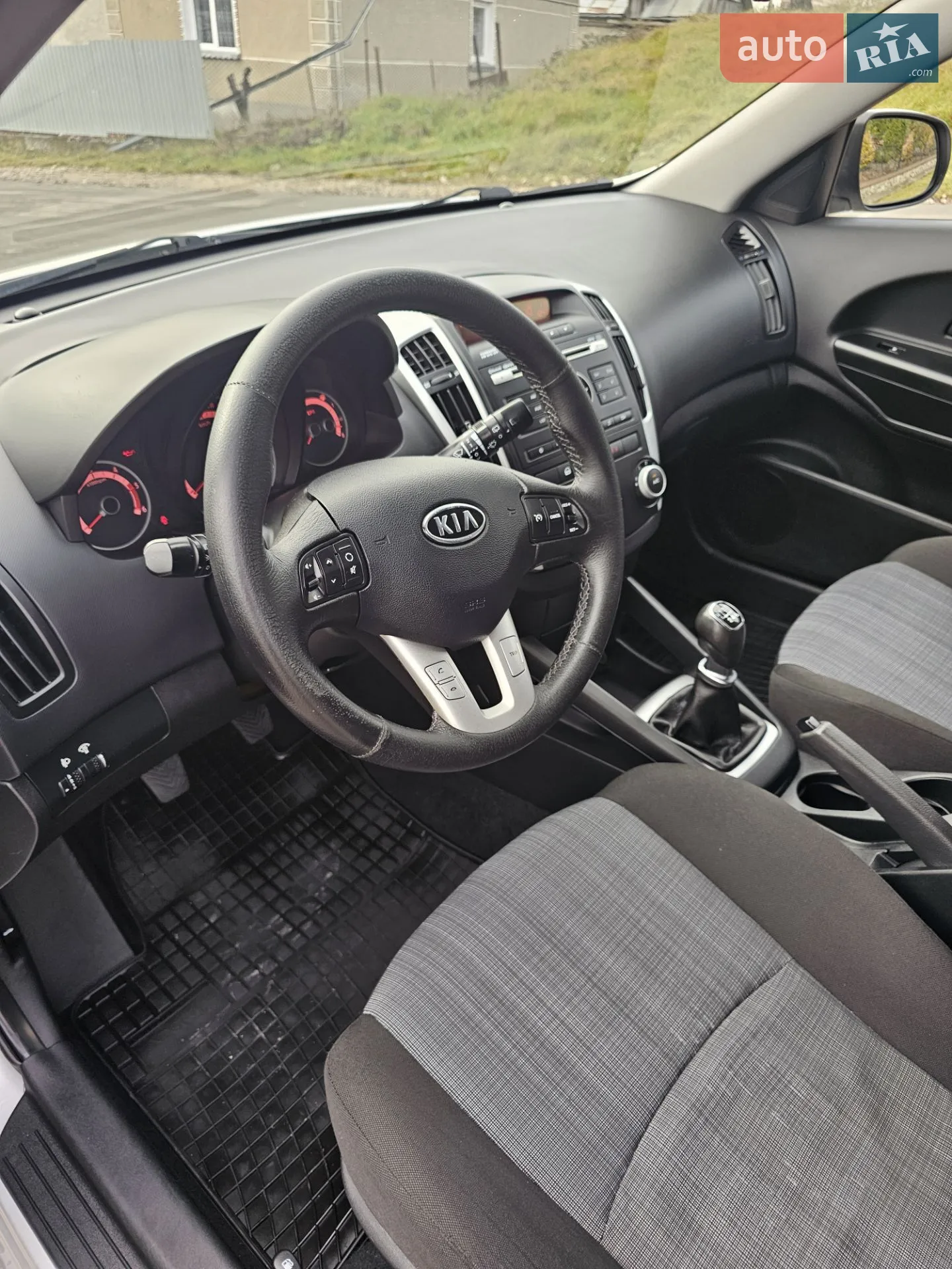 2011 Kia Cee'd - мініатюра 35