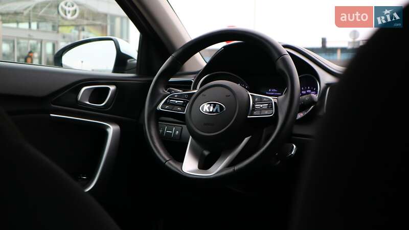 Универсал Kia Ceed 2019 в Киеве