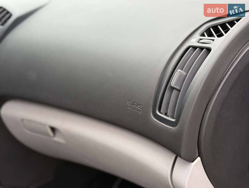 Хэтчбек Kia Ceed 2008 в Днепре