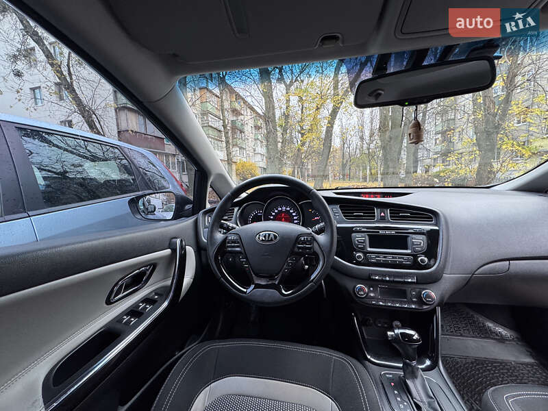 Универсал Kia Ceed 2012 в Киеве фото 6 Универсал Kia Ceed 2012 в Киеве