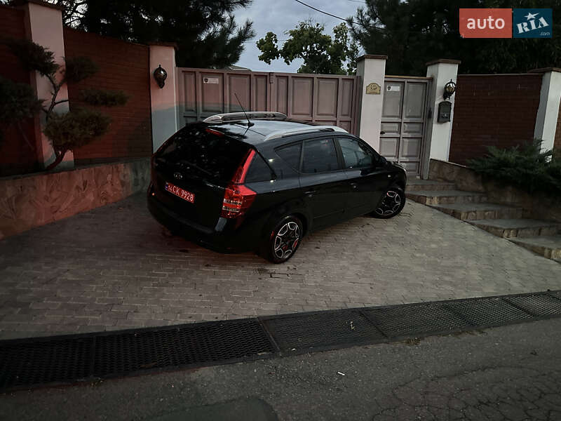 Универсал Kia Ceed 2008 в Одессе фото 19 Универсал Kia Ceed 2008 в Одессе