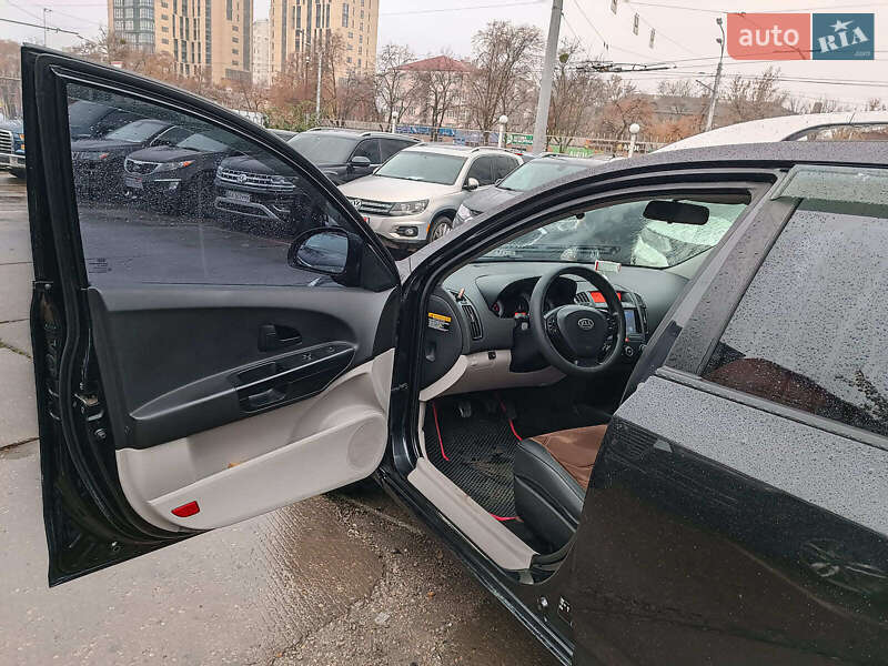 Универсал Kia Ceed 2008 в Харькове